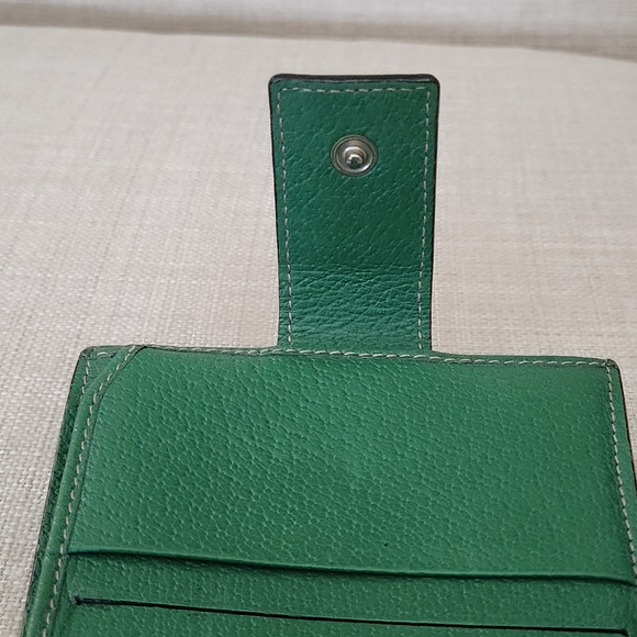 Gucci Vintage GG Studded Canvas Leather Moss Green Olive Folding Wallet - Picture 13 of 16